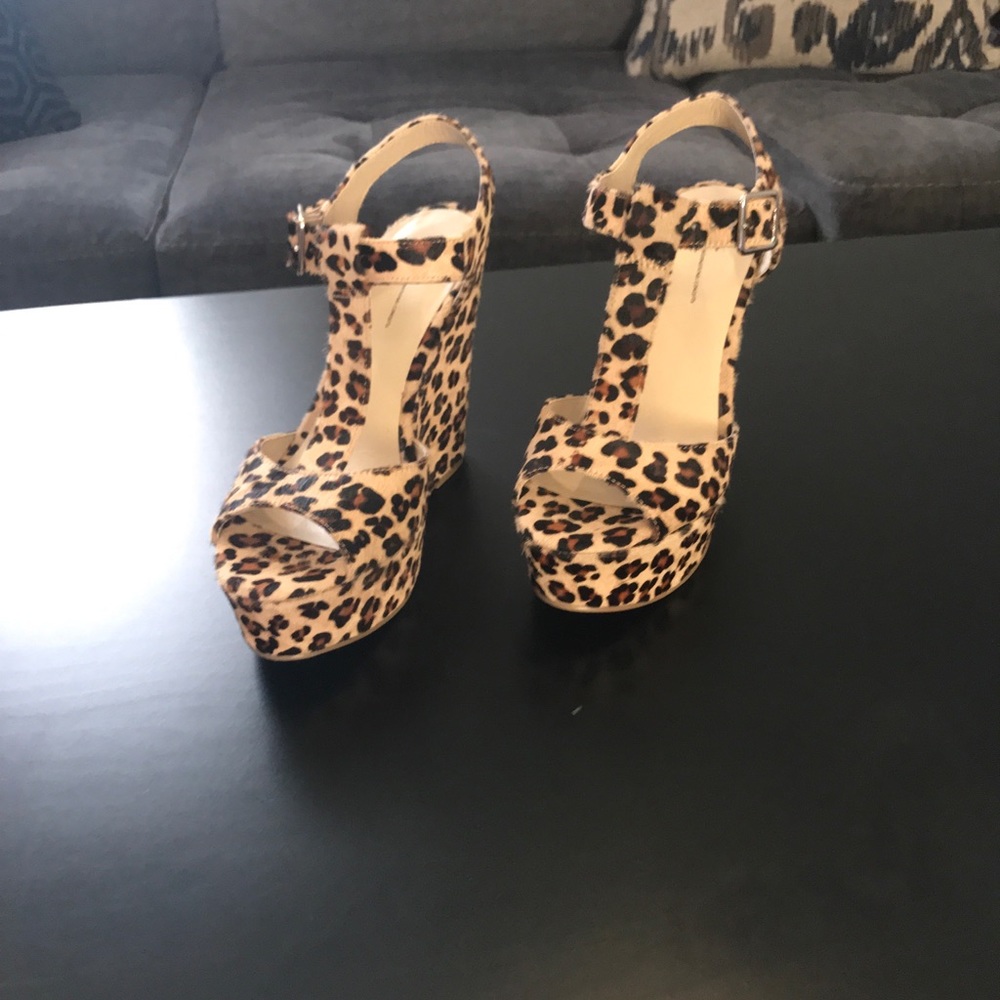 INC leopard platform wedges